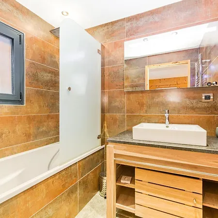 Homency - La Biche Apartment *